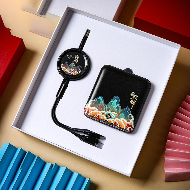 รับผลิต giftset powerbank พร้อม สายชาร์จ3in1 พร้อมกล่อง รับสกรีนโลโก้สายชาร์ต ยืดได้ หดได้ พกพาสะดวก สายชาร์จ3หัว 