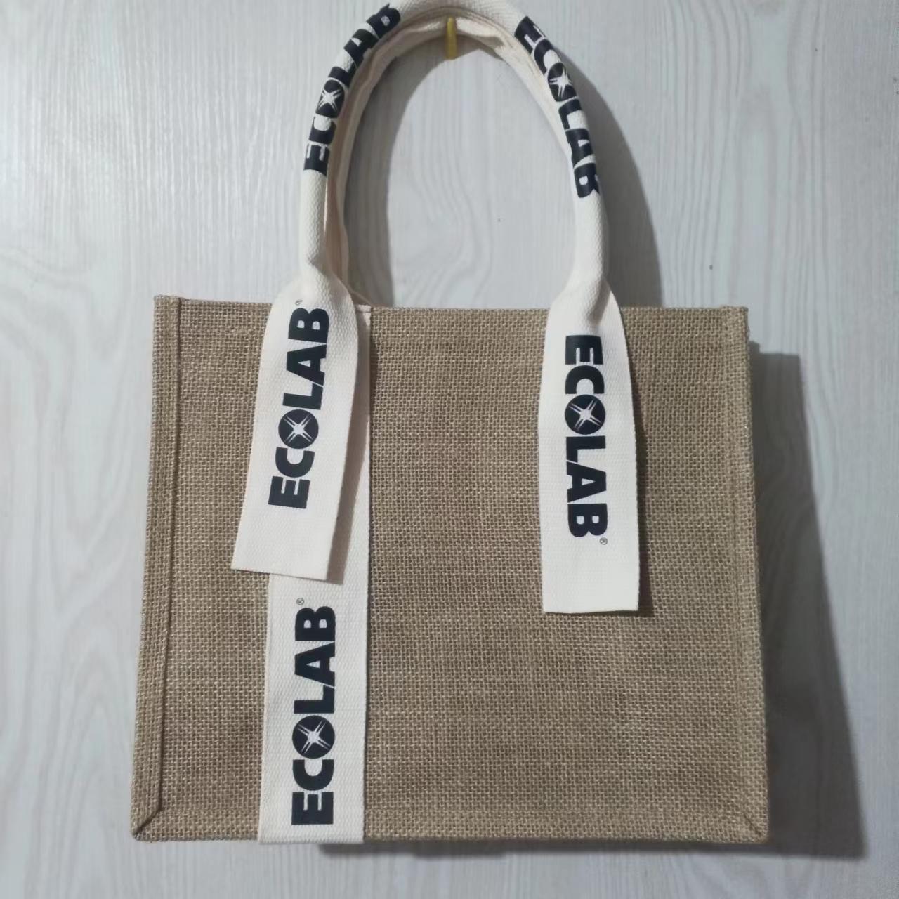 รับผลิตกระเป๋ามีโบว์ chloe ผ้าลินินแบบมีสายห้อย กระเป๋ากันน้ำ กระเป๋าผ้าปอ รับสกรีนโลโก้กระเป๋ารักษ์โลก กระเป๋าทูโทน กระเป๋าผ้าลินินขนาดใหญ่ กระเป๋าผ้ามูจิ 