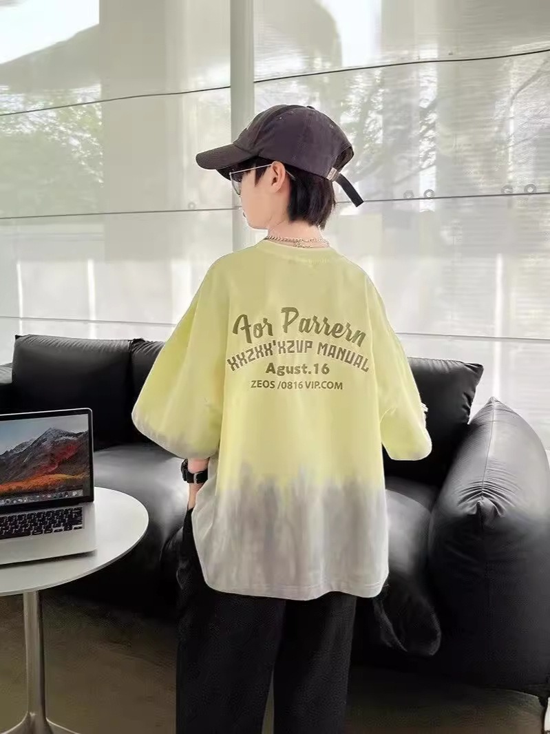 รับผลิตเสื้อมัดย้อม เสื้อทีม เสื้อทำงาน เสื้อร้าน เสื้อออกกำลังกาย รับสกรีนเสื้อ รับทำเสื้อทีม รับทำชุดยูนิฟอร์ม