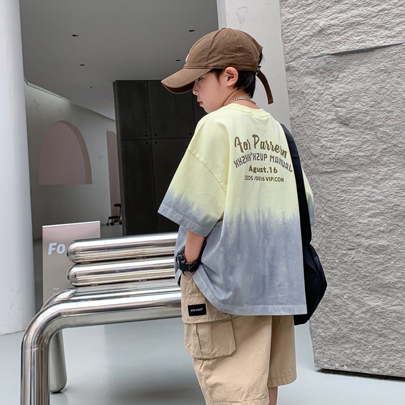 รับผลิตเสื้อมัดย้อม เสื้อทีม เสื้อทำงาน เสื้อร้าน เสื้อออกกำลังกาย รับสกรีนเสื้อ รับทำเสื้อทีม รับทำชุดยูนิฟอร์ม