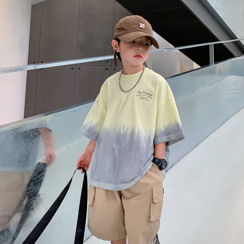 รับผลิตเสื้อมัดย้อม เสื้อทีม เสื้อทำงาน เสื้อร้าน เสื้อออกกำลังกาย รับสกรีนเสื้อ รับทำเสื้อทีม รับทำชุดยูนิฟอร์ม