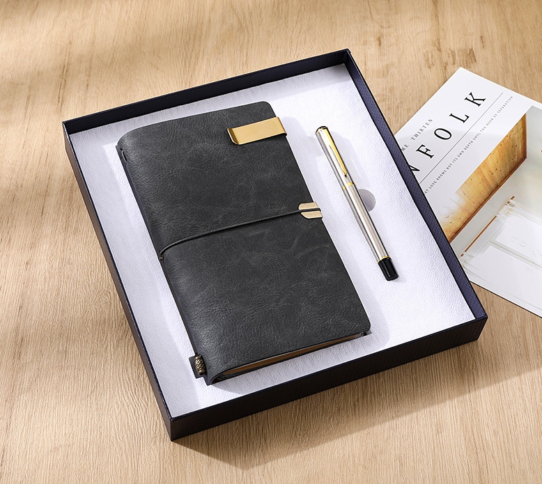 ชุดของขวัญ ของแจกบริษัท ชุดเซ็ทรับไหว้ ชุดเช็ทสมุด+ปากกา รวมกล่องgiftset