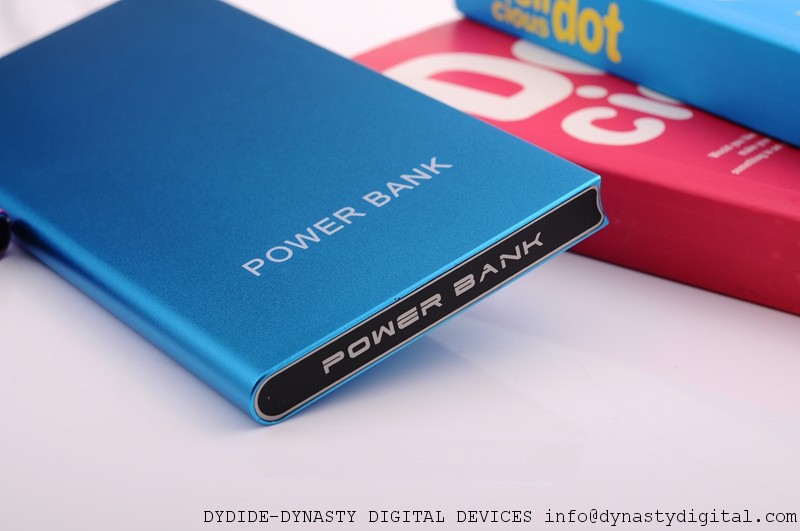 แบตเตอรี่สำรอง 20000 mAh Power Bank 20000 mAh รุ่น A020