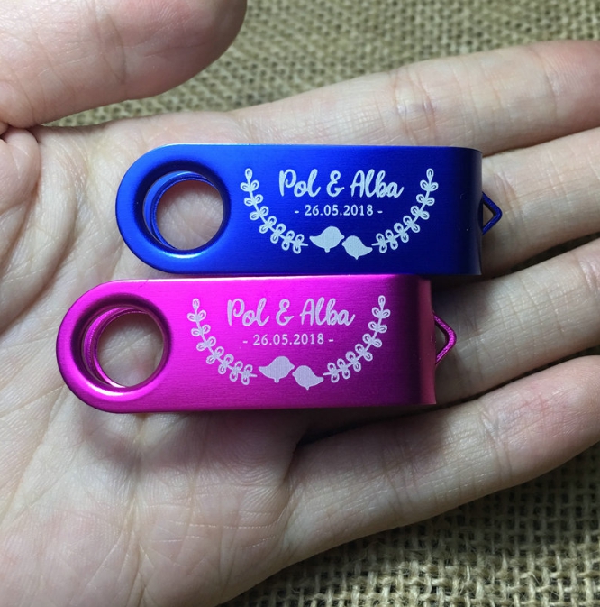 รับผลิต สกรีน แฟลชไดร์ฟ (FLASH DRIVE) พร้อมสกรีนโลโก้