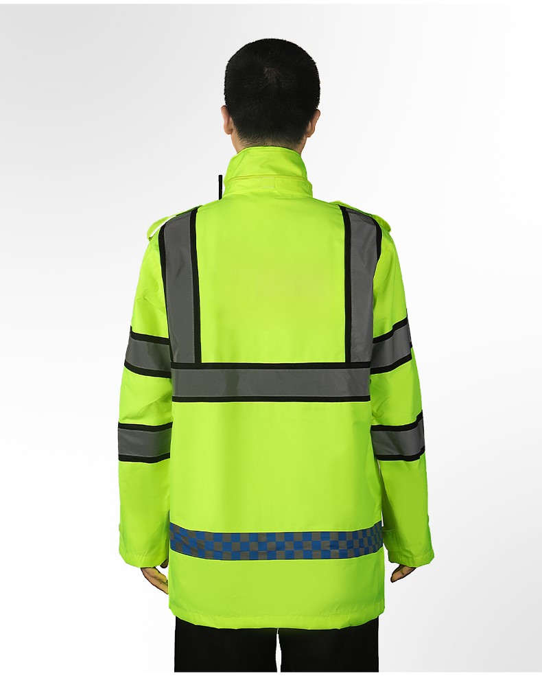 รับผลิตเสื้อกันฝนสะท้อนแสงพร้อมโลโก้