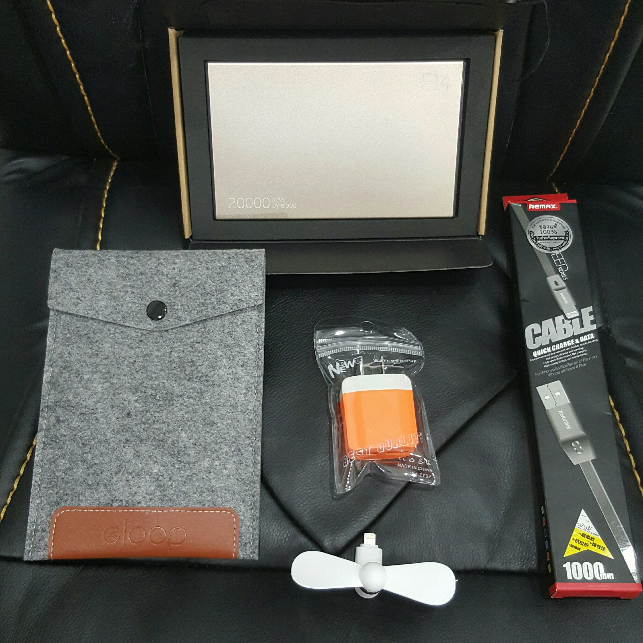 แบตเตอรี่สำรอง ELOOP รุ่น E14 ความจุ 20000 mAh + ถุงผ้า+สายชาร์ต+หัวชาร์ต