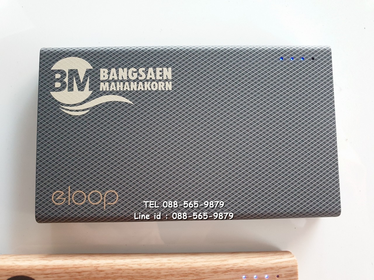 รับสกรีน powerbank แบตสำรอง รุ่น eloop e12 ลายเคฟล่า และ ลายไม้