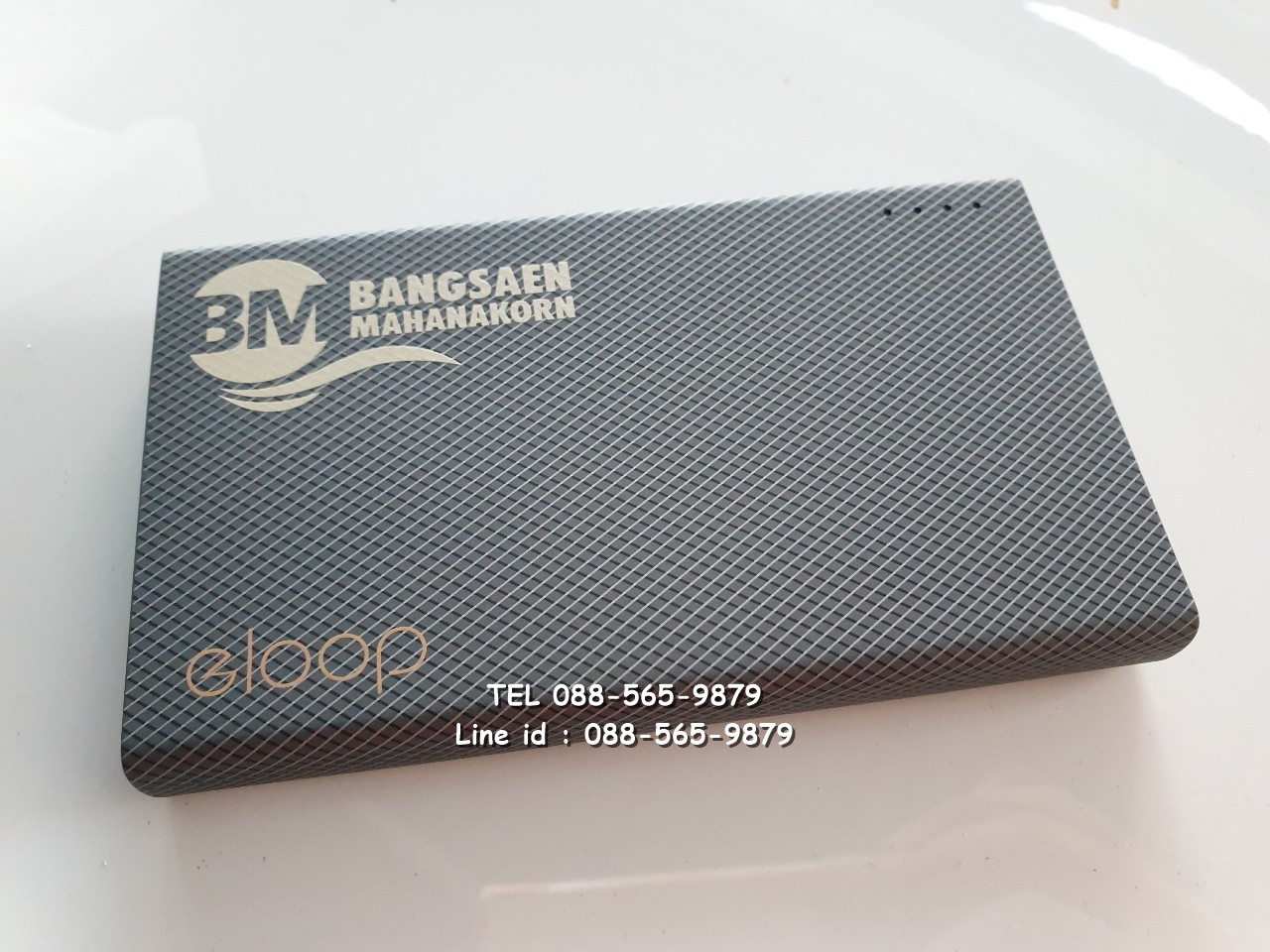 รับสกรีน powerbank แบตสำรอง รุ่น eloop e12 ลายเคฟล่า และ ลายไม้