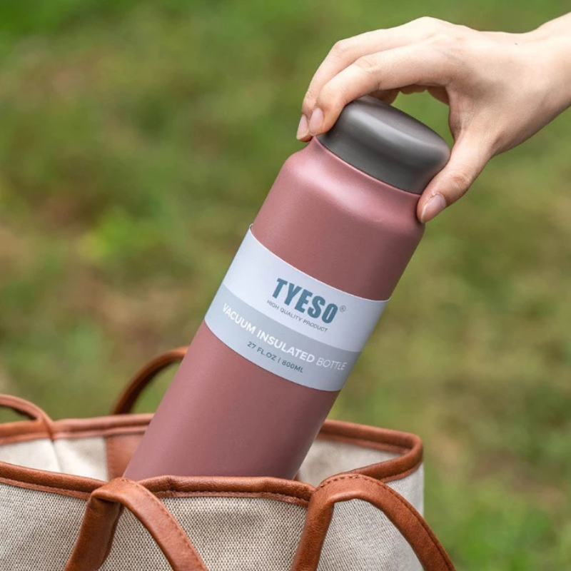 TYESO ขวดน้ำสุญญากาศสองชั้น ความจุขนาดใหญ่ ขนาด 800 ml กระบอกน้ำเก็บความเย็น ขวดน้ำสแตนเลส
