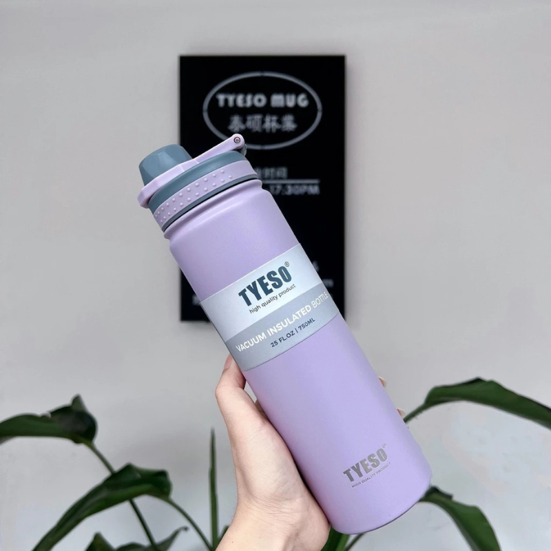 TYESO กระติกสแตนเลส ฝาเปิดปิดยกดื่ม มีที่หิ้ว มี 5 สีให้เลือก เก็บอุณหภูมิร้อน-เย็น ขนาด 530-750