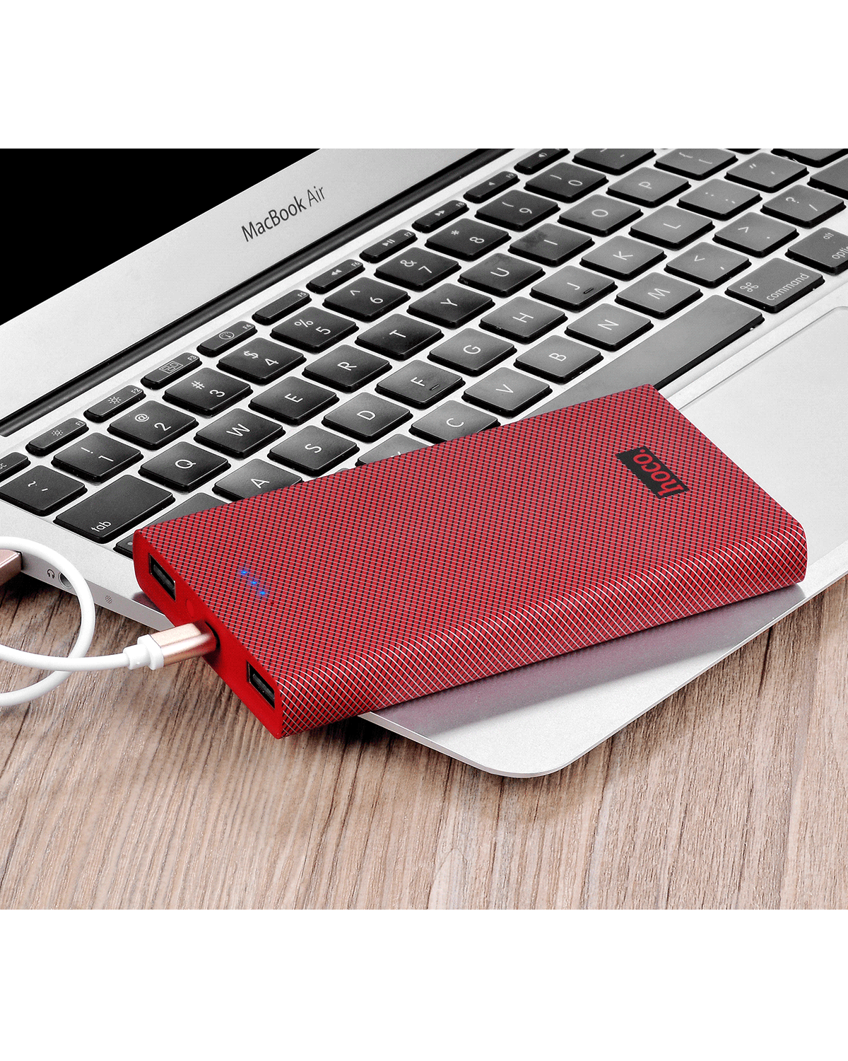 hoco แบตเตอรี่สำรอง power bank13000 mah รุ่น hoco B12-13000 CARBON FIBER POWER BANK