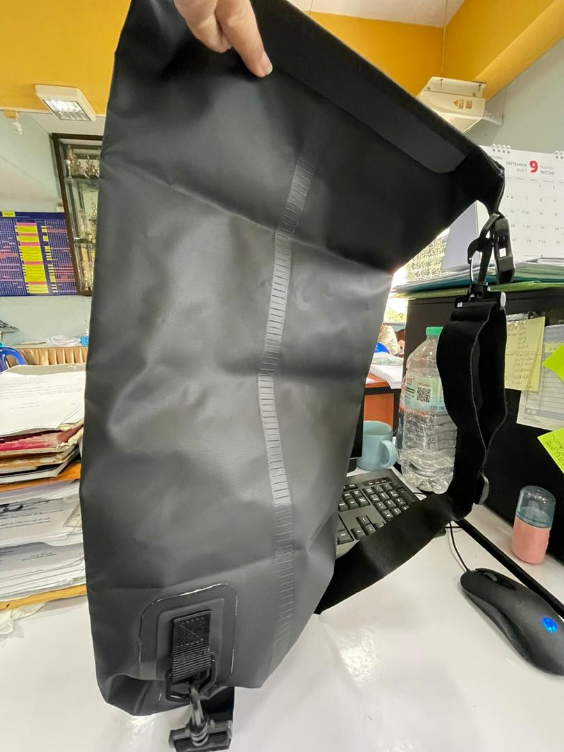 กระเป๋ากันน้ำ ถุงกันน้ำ ถุงทะเล ชายหาด Beach Travel Waterproof Bag 