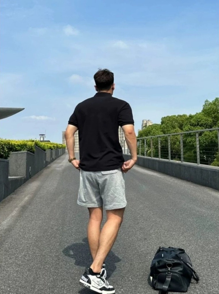 รับผลิตเสื้อโปโล เสื้อคอปก ปักโลโก้ สกรีนโลโก้ รับสกรีนเสื้อ รับทำเสื้อทีม รับทำชุดยูนิฟอร์ม