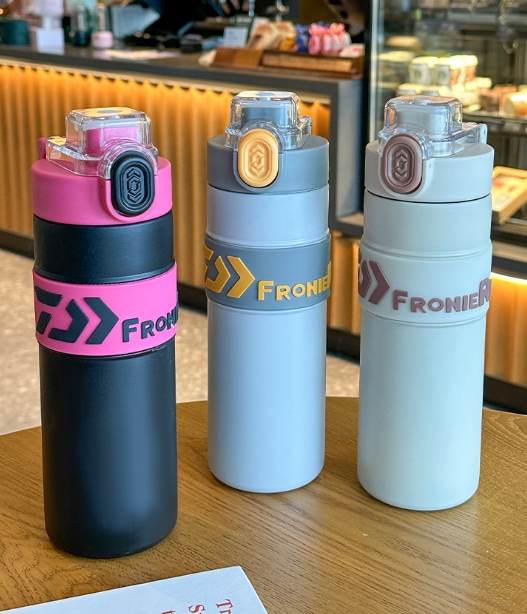 รับสกรีนโลโก้ แก้วน้ำเก็บอุณหภูมิ 500ml รับทำโลโก้แก้วเยติ รับสกรีนแก้ว ขายส่งแก้ว รับเลเซอร์แก้ว laserแก้ว laserกระบอกน้ำ