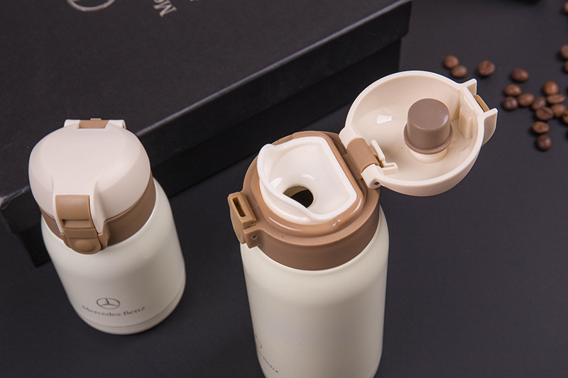 รับสกรีน รับผลิต ชุดของขวัญ ชุดกิ๊ฟเซ็ต giftset กระบอกน้ำ