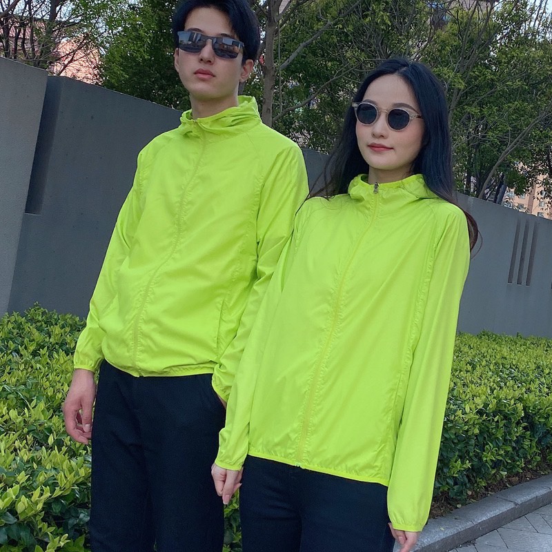 รับผลิตเสื้อคลุม เสื้อกันแดด ยืดแขนยาว เสื้อทีม เสื้อทำงาน เสื้อร้าน เสื้อออกกำลังกาย รับสกรีนเสื้อ รับทำเสื้อทีม รับทำชุดยูนิฟอร์ม