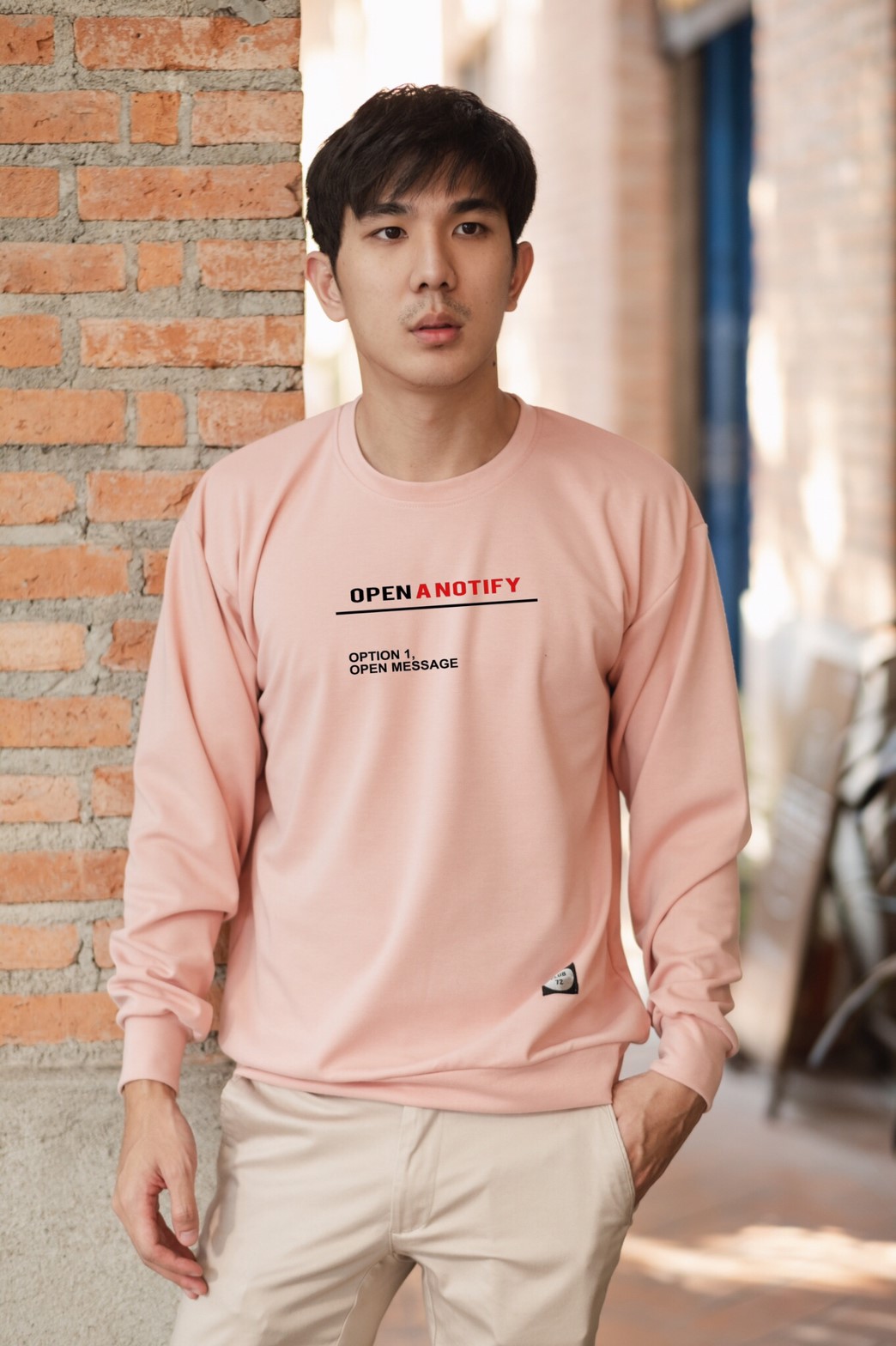 รับผลิตเสื้อแขนยาว เสื้อทีม เสื้อทำงาน เสื้อร้าน เสื้อออกกำลังกาย รับสกรีนเสื้อ รับทำเสื้อทีม รับทำชุดยูนิฟอร์ม