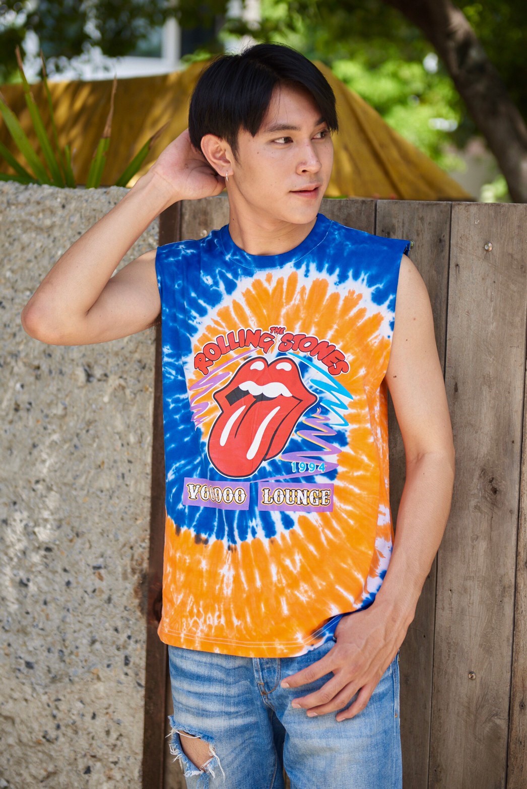 รับผลิตเสื้อแขนกุดมัดย้อม เสื้อทีม เสื้อทำงาน เสื้อร้าน เสื้อออกกำลังกาย รับสกรีนเสื้อ รับทำเสื้อทีม รับทำชุดยูนิฟอร์ม