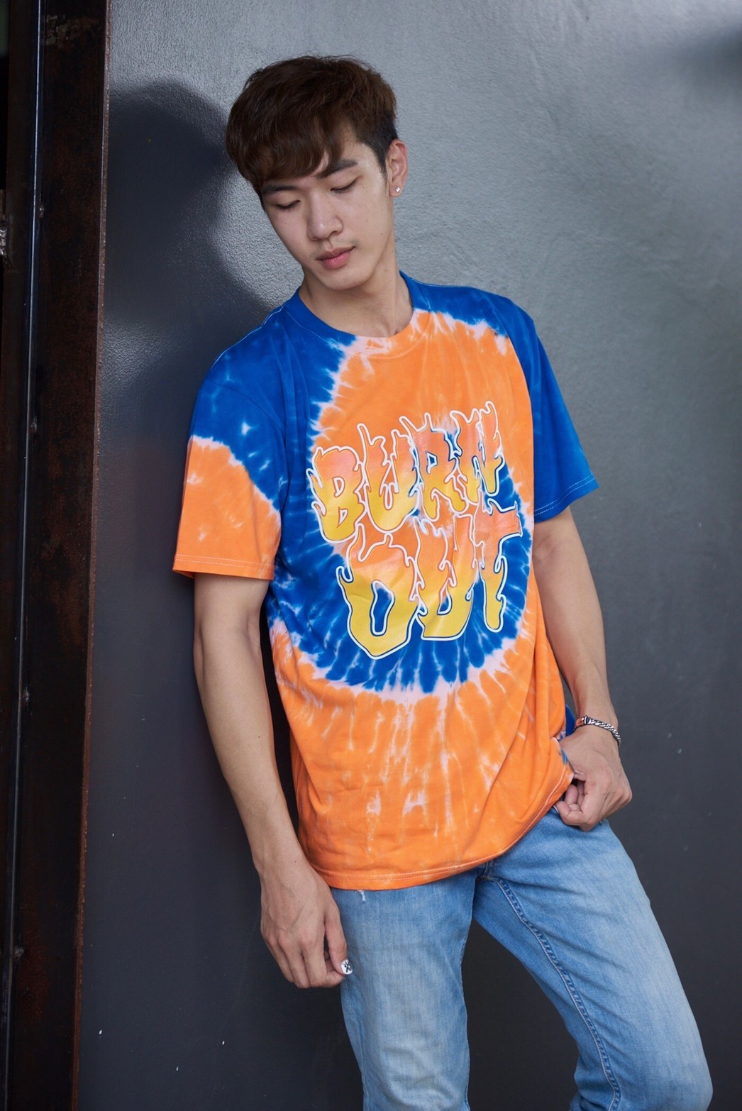 รับผลิตเสื้อมัดย้อม เสื้อทีม เสื้อทำงาน เสื้อร้าน เสื้อออกกำลังกาย รับสกรีนเสื้อ รับทำเสื้อทีม รับทำชุดยูนิฟอร์ม