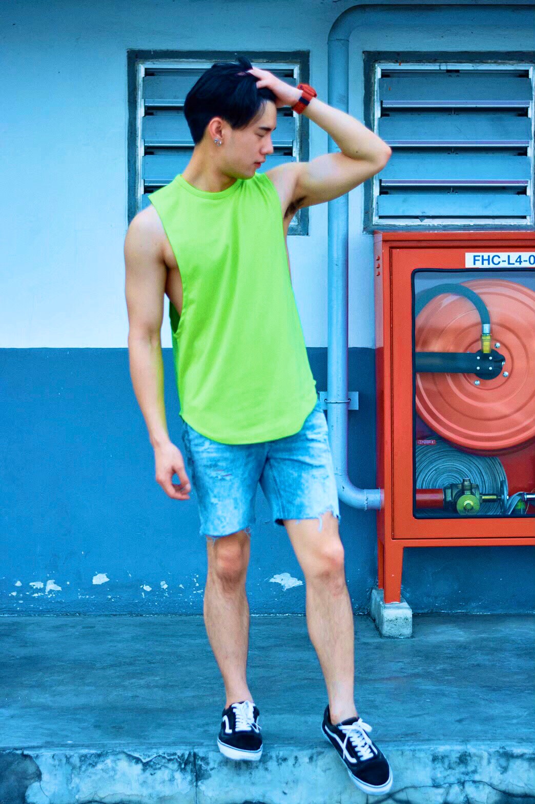 รับผลิตเสื้อกล้าม เสื้อออกกำลังกาย รับสกรีนเสื้อ รับทำเสื้อทีม รับทำชุดยูนิฟอร์ม