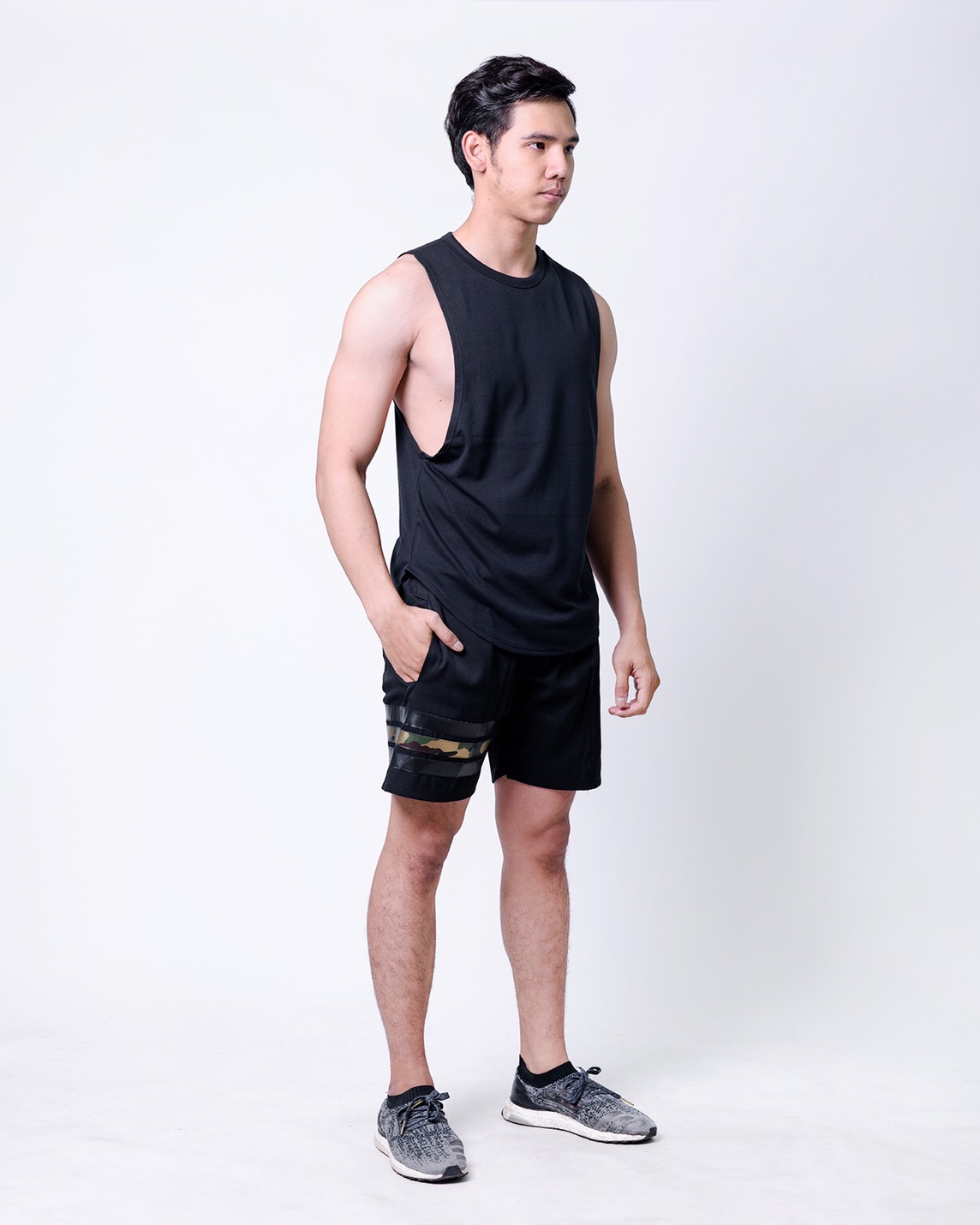 รับผลิตเสื้อกล้าม เสื้อออกกำลังกาย รับสกรีนเสื้อ รับทำเสื้อทีม รับทำชุดยูนิฟอร์ม