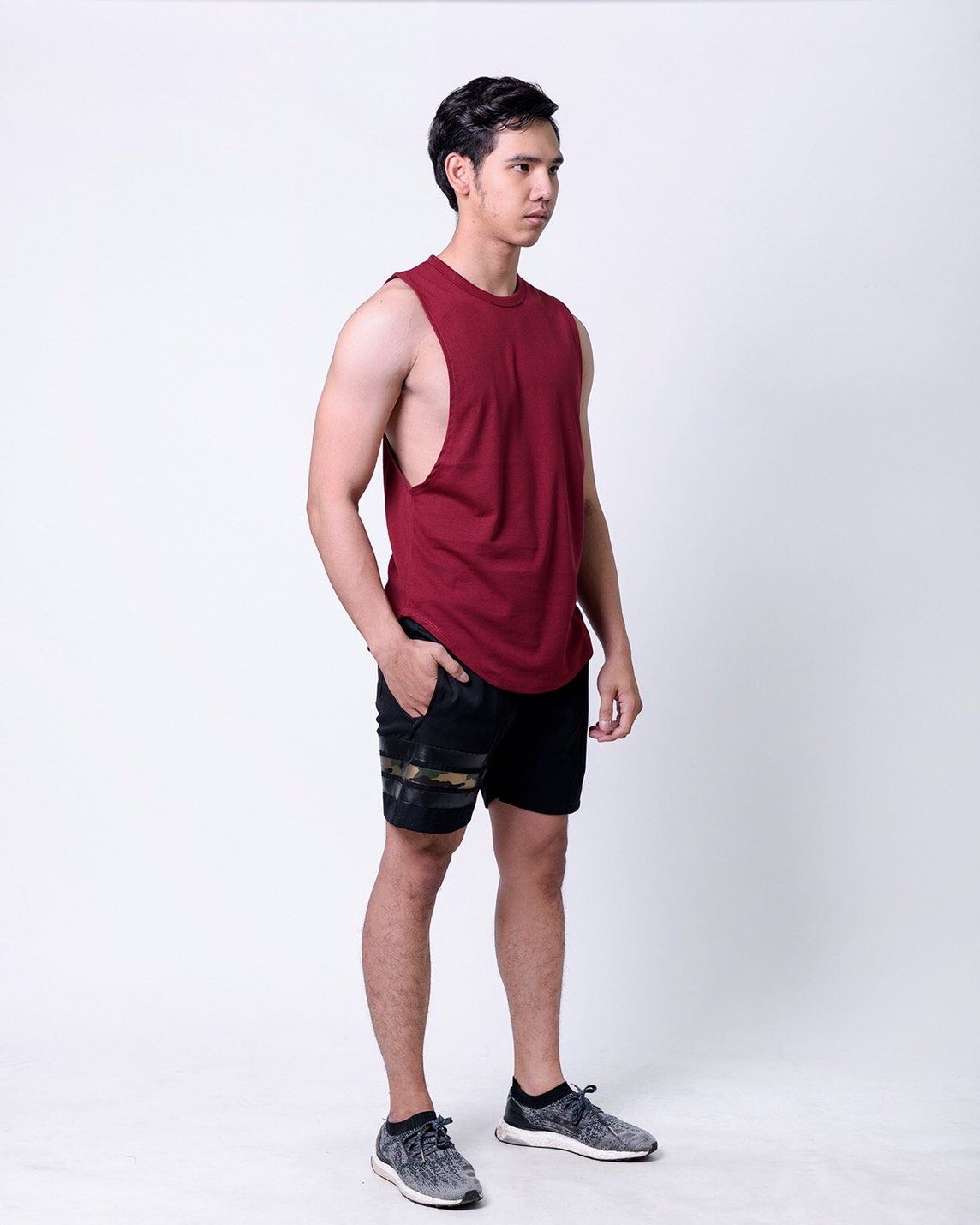 รับผลิตเสื้อกล้าม เสื้อออกกำลังกาย รับสกรีนเสื้อ รับทำเสื้อทีม รับทำชุดยูนิฟอร์ม