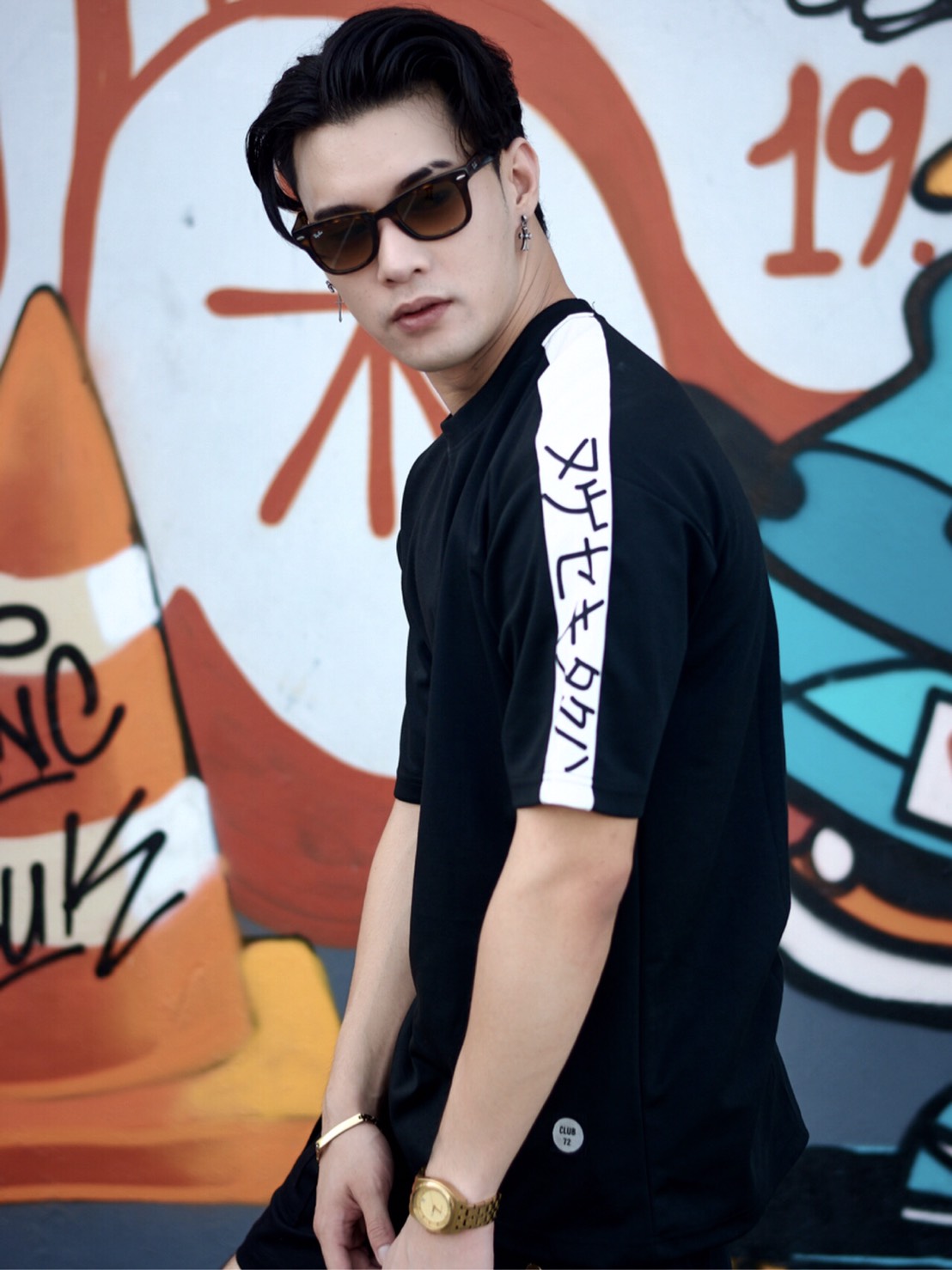 รับผลิตเสื้อยืด เสื้อทีม เสื้อทำงาน เสื้อร้าน เสื้อออกกำลังกาย รับสกรีนเสื้อ รับทำเสื้อทีม รับทำชุดยูนิฟอร์ม