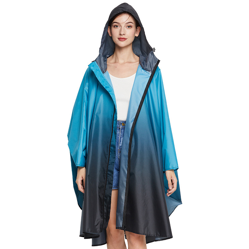 รับผลิตเสื้อกันฝนสีรุ้ง เสื้อกันฝนสายรุ้ง ดีไซน์สวย สกรีนชื่อหรือโลโก้ต่างๆ ได้ตามต้องการ ทำเป็นของพรีเมี่ยม ของที่ระลึก ของขวัญ งานสัมมนา