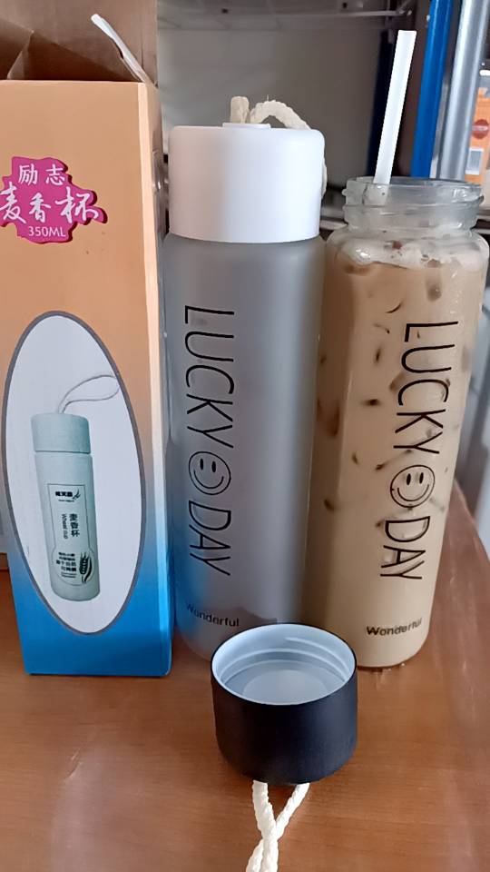 ขวดน้ำ แบบขวดแก้ว ขวดน้ำพกพา เก็บอุณภูมิ ความจุ 400ML น่ารัก พกพาสะดวก ใส่ได้ทั้งน้ำร้อน น้ำเย็น แก้วน้ำ แก้วพลาสติก แก้วกาแฟ 