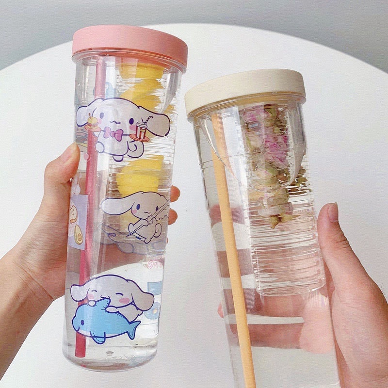 ขวดน้ําพลาสติก พร้อมหลอดดูด แบบพกพา ขนาด 700 ML.