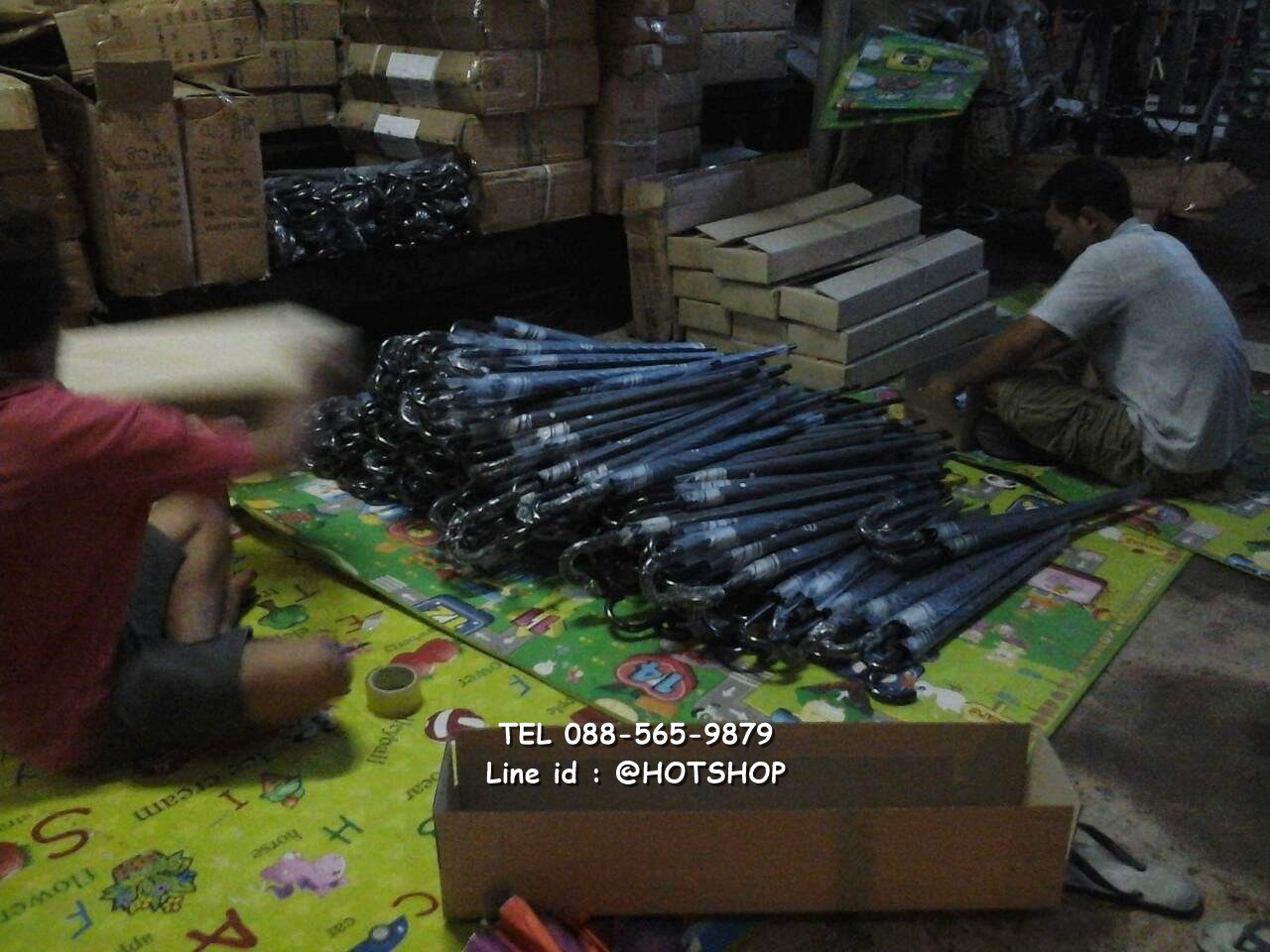 รับสกรีนร่ม รับผลิตร่ม ขายส่งร่ม ร่มสีดำ ร่มแจก ร่มแถม 
