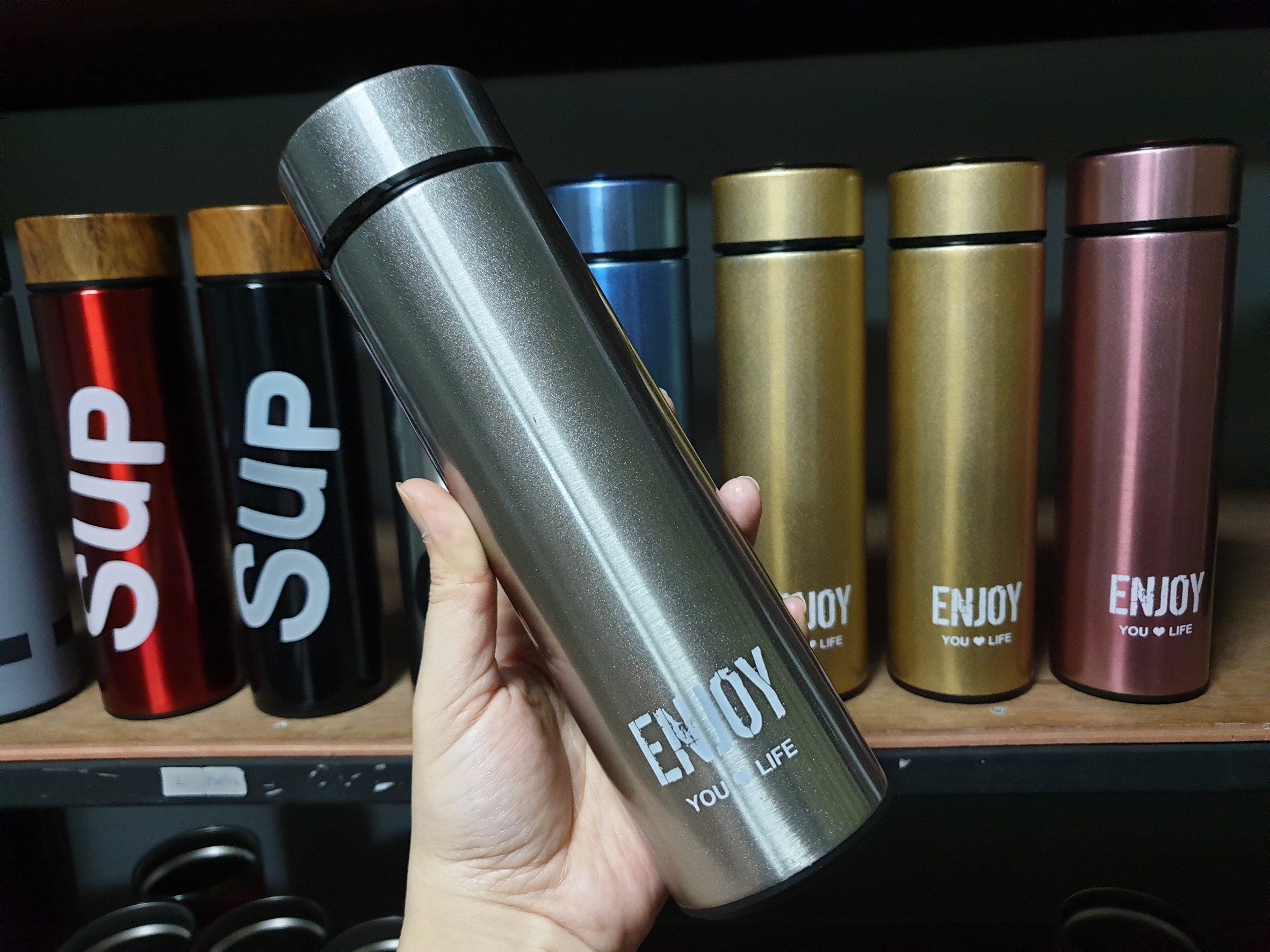 รับสกรีน แก้วเยติ เก็บความเย็นความร้อน รับสกรีนแก้ว
