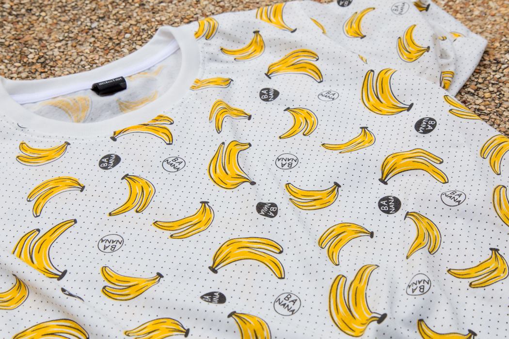รับผลิตเสื้อยืดพิมพ์ลาย เสื้อทีม เสื้อทำงาน เสื้อร้าน เสื้อออกกำลังกาย รับสกรีนเสื้อ รับทำเสื้อทีม รับทำชุดยูนิฟอร์ม