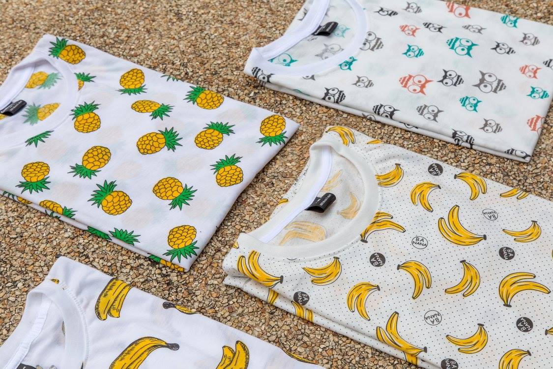 รับผลิตเสื้อยืดพิมพ์ลาย เสื้อทีม เสื้อทำงาน เสื้อร้าน เสื้อออกกำลังกาย รับสกรีนเสื้อ รับทำเสื้อทีม รับทำชุดยูนิฟอร์ม