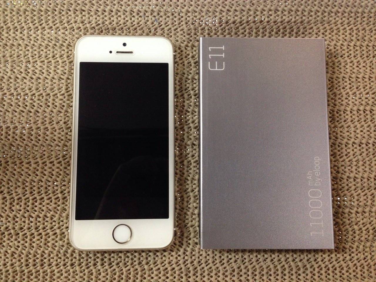 แบตเตอรี่สำรอง ELOOP รุ่น E11 ความจุ 11000 mAh 