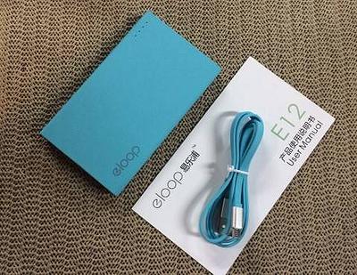 แบตเตอรี่สำรอง ELOOP รุ่น E12 ความจุ 11000 mAh 