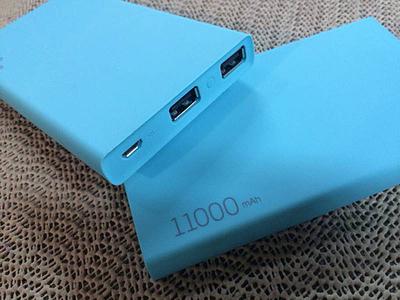 แบตเตอรี่สำรอง ELOOP รุ่น E12 ความจุ 11000 mAh 