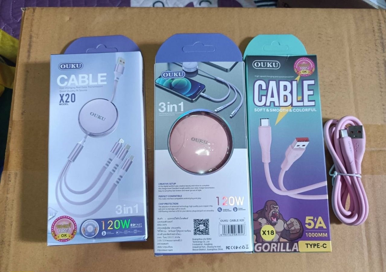 รับผลิตสายชาร์จ3in1 รับสกรีนโลโก้สายชาร์ต ยืดได้ หดได้ พกพาสะดวก สายชาร์จ3หัว 