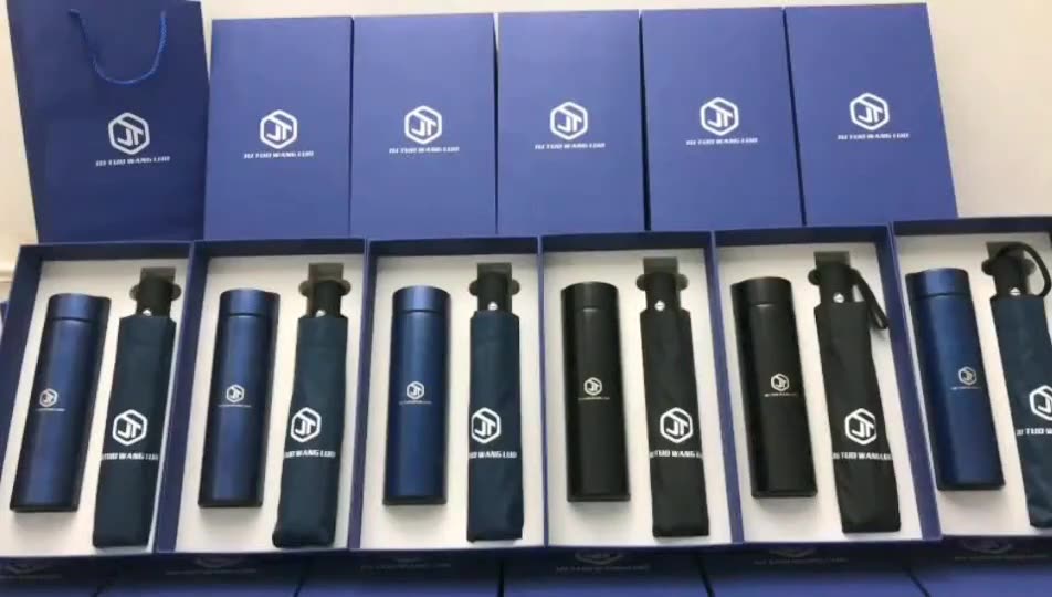 รับสกรีน รับผลิต ชุดของขวัญ ชุดกิ๊ฟเซ็ต giftset กระบอกน้ำ+ร่ม