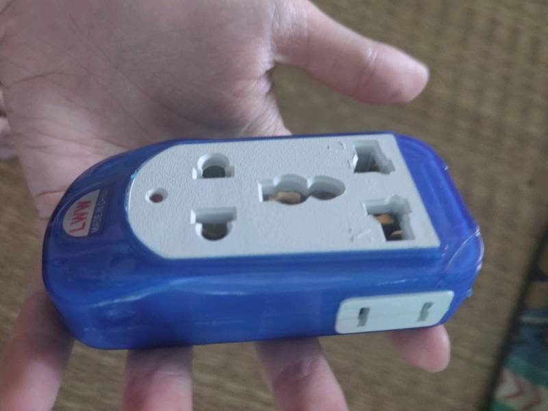 ปลั๊กไฟ ปลั๊กไฟพ่วง 4ช่อง Conversion Socket