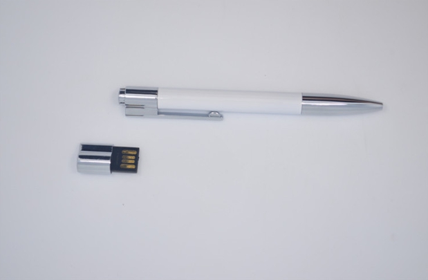 รับผลิต สกรีน แฟลชไดร์ฟ (FLASH DRIVE) พร้อมสกรีนโลโก้