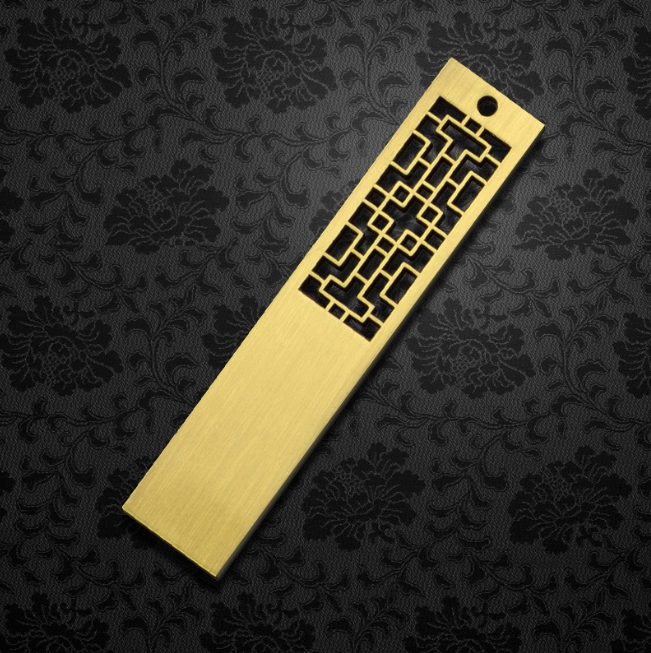 รับผลิต สกรีน แฟลชไดร์ฟ (FLASH DRIVE) พร้อมสกรีนโลโก้