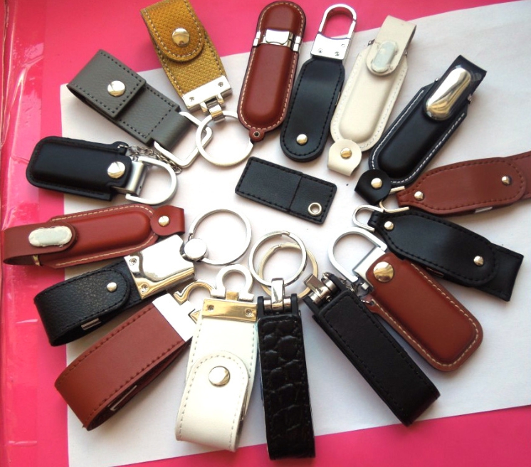 รับผลิต สกรีน แฟลชไดร์ฟ (FLASH DRIVE) พร้อมสกรีนโลโก้