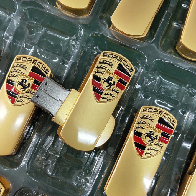 รับผลิต สกรีน แฟลชไดร์ฟ (FLASH DRIVE) พร้อมสกรีนโลโก้