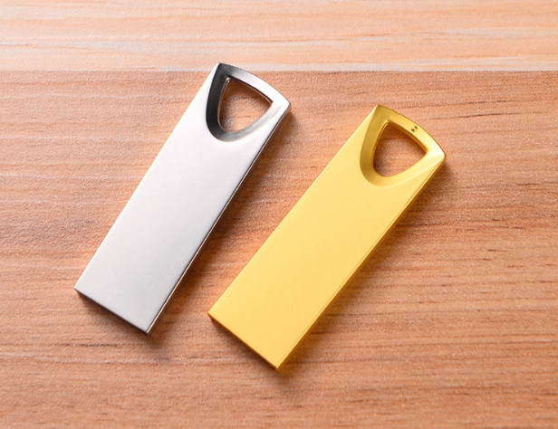 รับผลิต สกรีน แฟลชไดร์ฟ (FLASH DRIVE) พร้อมสกรีนโลโก้