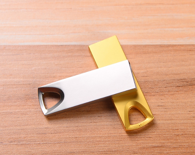 รับผลิต สกรีน แฟลชไดร์ฟ (FLASH DRIVE) พร้อมสกรีนโลโก้