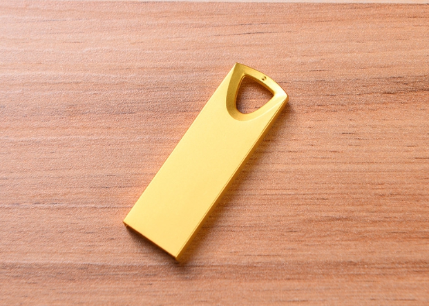 รับผลิต สกรีน แฟลชไดร์ฟ (FLASH DRIVE) พร้อมสกรีนโลโก้