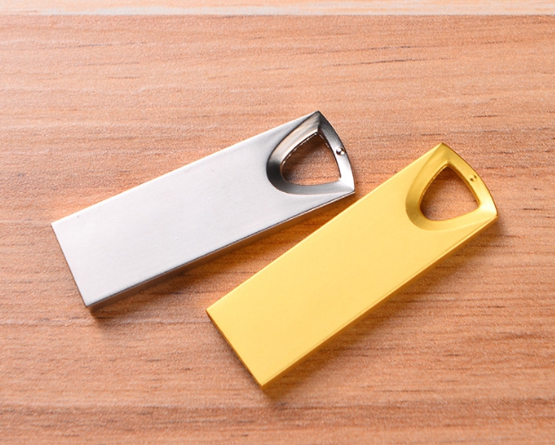 รับผลิต สกรีน แฟลชไดร์ฟ (FLASH DRIVE) พร้อมสกรีนโลโก้