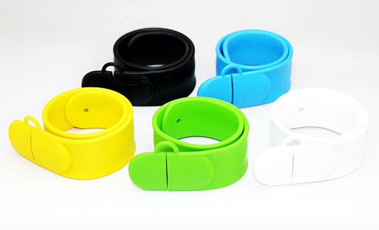 รับผลิต สกรีน แฟลชไดร์ฟ (FLASH DRIVE) พร้อมสกรีนโลโก้
