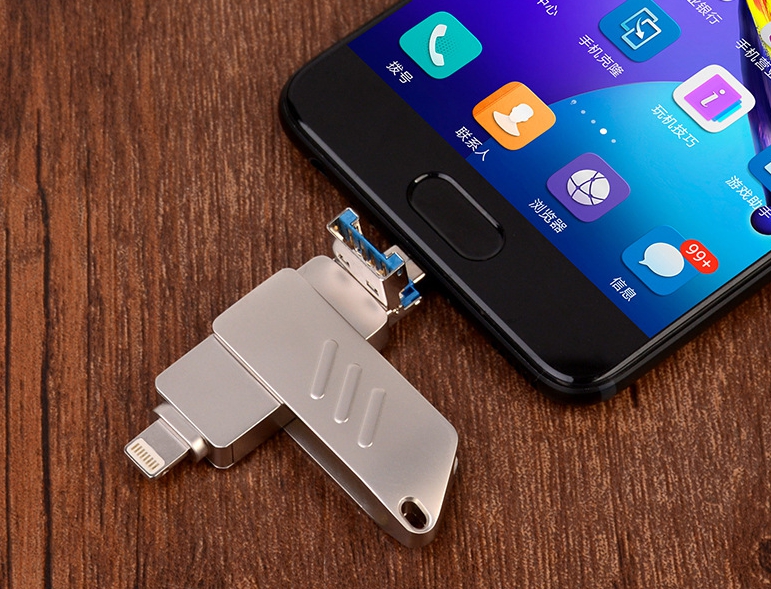 รับผลิต สกรีน แฟลชไดร์ฟ (FLASH DRIVE) พร้อมสกรีนโลโก้